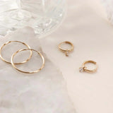 AMARISSEA™ – CREOLER MED MOONBEAM-STEN I 14K GULD