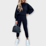 SIGRID™ – SÆT MED BEHAGELIG PASFORM OG TIDLØS ELEGANCE
