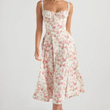 SABRINA™ – KJOLE MED KORSETDETALJE OG MARKERET TALJE