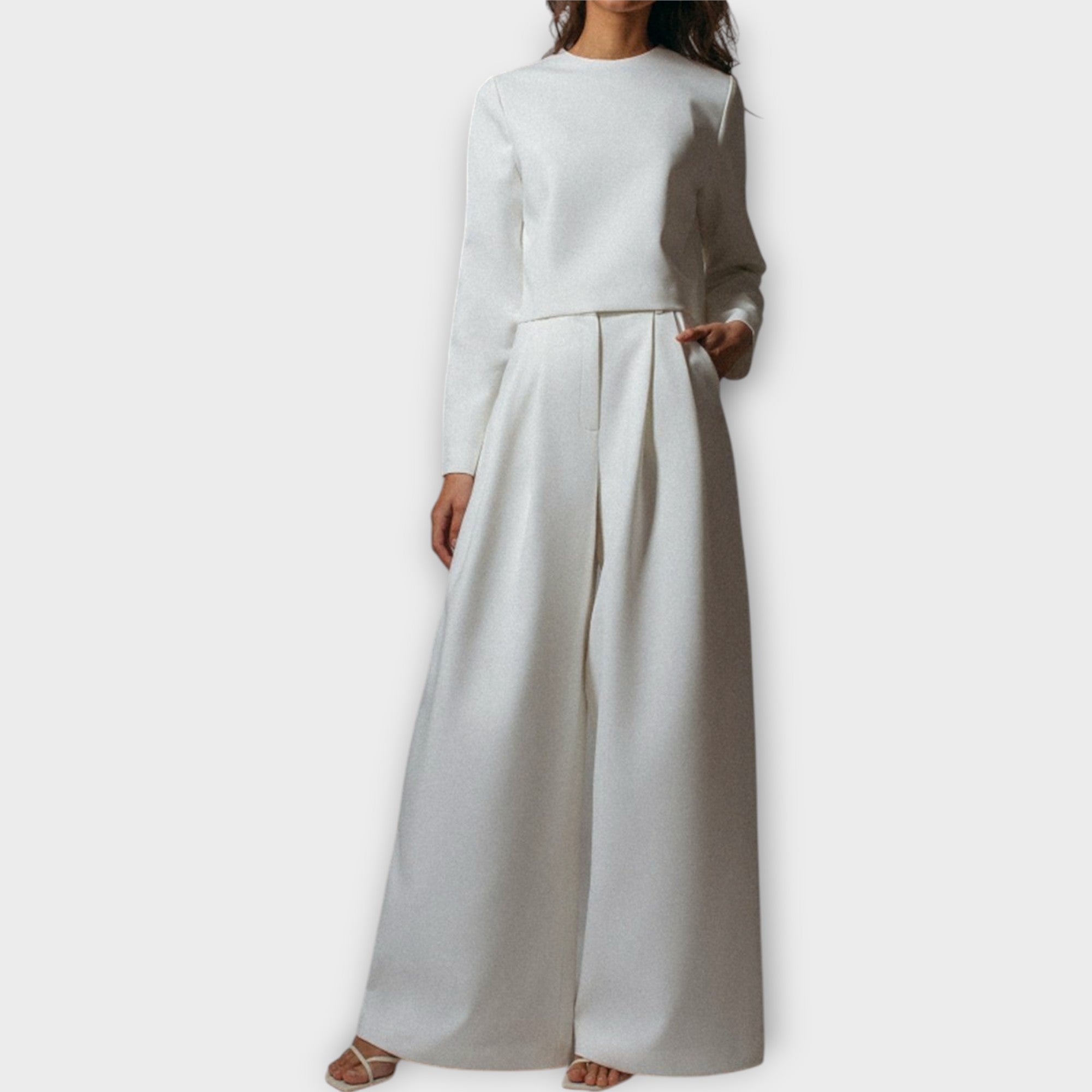 ELNA™ – SÆT MED ELEGANT ENKELHED OG TIDLØS STIL