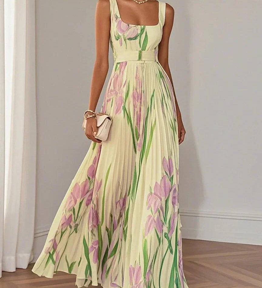 REVINA™ – ELEGANT LANG KJOLE MED BLOMSTERPRINT