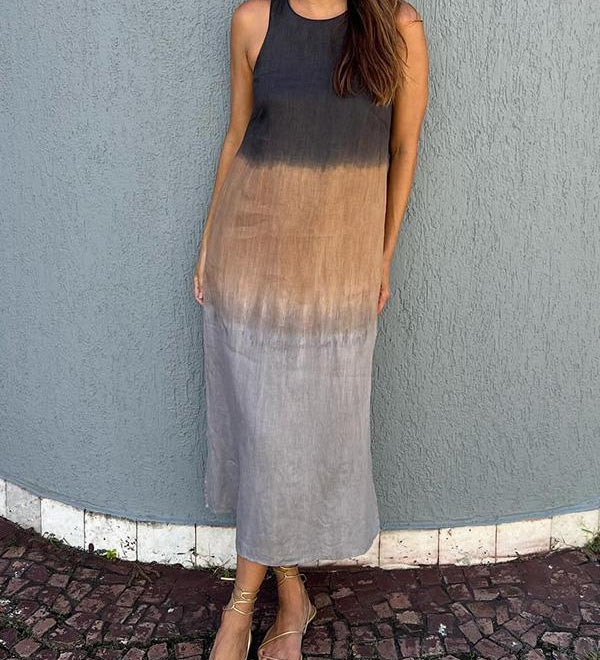 MIRA™ – STILFULD PRINTKJOLE MED PERSONLIGHED OG LETHED